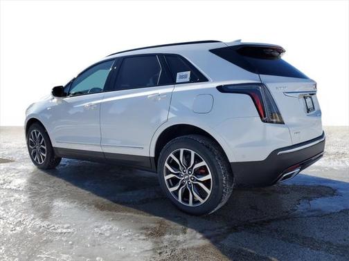 2025 Cadillac XT5 Sport