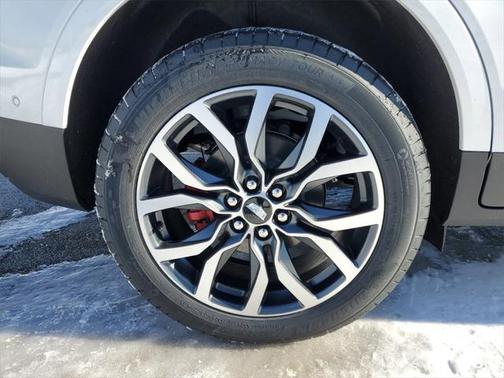 2025 Cadillac XT5 Sport