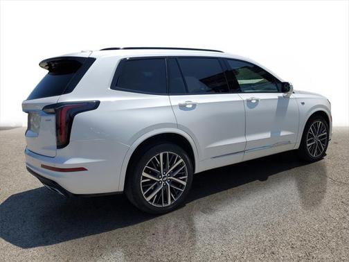 2023 Cadillac XT6 Sport AWD