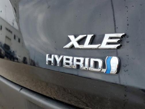 2023 Toyota Sienna XLE 7 Passenger