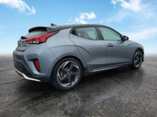 2019 Hyundai Veloster Base