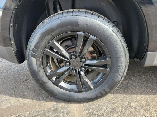 Black 2016 Chevrolet Equinox LS