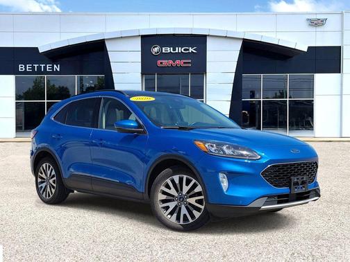 2020 Ford Escape Titanium
