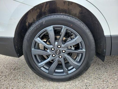 Summit White 2022 Chevrolet Equinox FWD RS