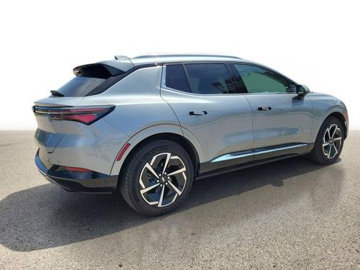 Sterling Gray Metallic 2024 Chevrolet Equinox EV 2LT