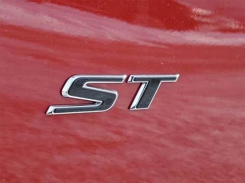 2025 Buick Envision Sport Touring AWD