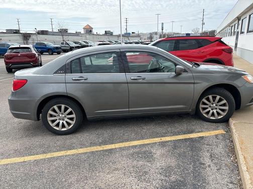 Tungsten Metallic Clearcoat 2013 Chrysler 200 Touring