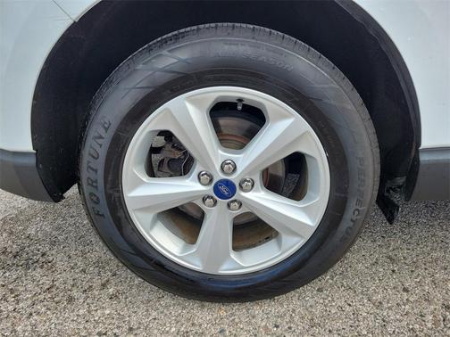 2018 Ford Edge SE
