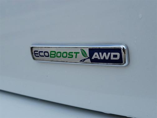 2018 Ford Edge SE