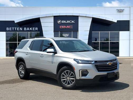 2022 Chevrolet Traverse LT Cloth