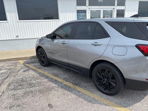 Sterling Gray Metallic 2024 Chevrolet Equinox LS