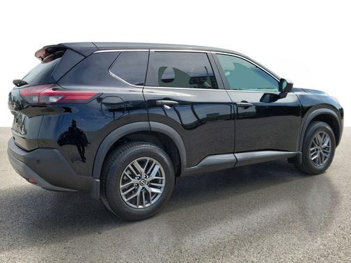 Super Black 2023 Nissan Rogue S