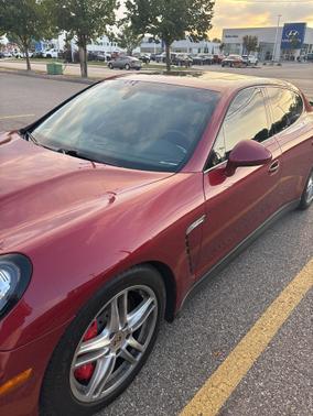 2013 Porsche Panamera GTS