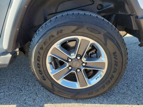 2022 Jeep Wrangler Unlimited Sahara