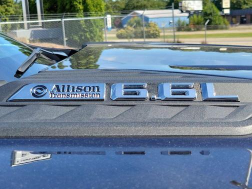 2024 Chevrolet Silverado 3500 LT