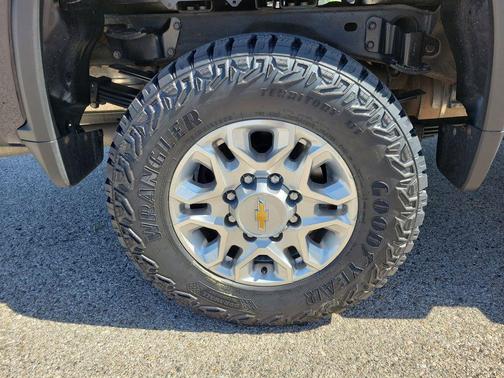 2024 Chevrolet Silverado 3500 LT