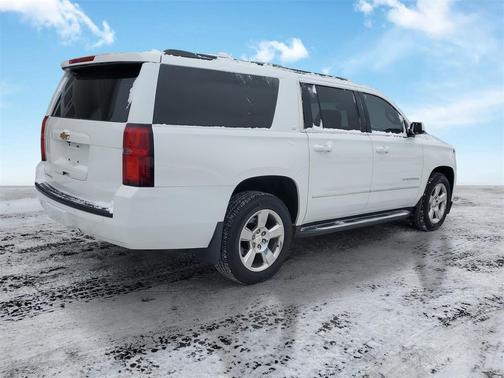 2016 Chevrolet Suburban LT