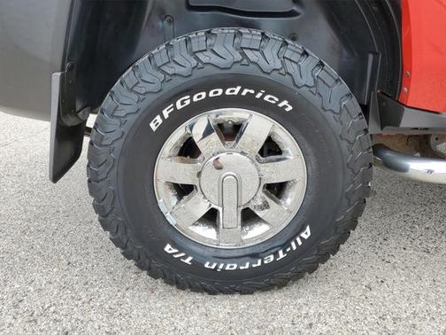 2006 Hummer H3 Base