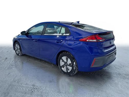 2020 Hyundai IONIQ Hybrid Blue