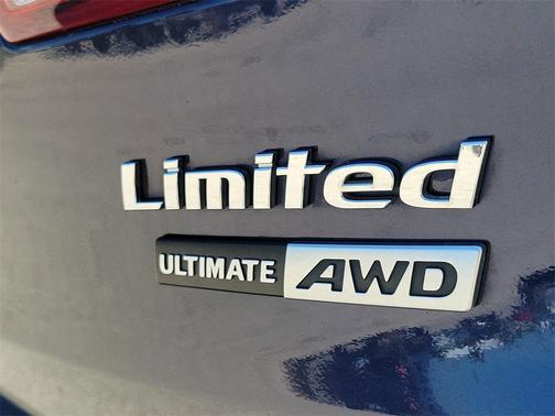 2017 Hyundai SANTA FE Limited Ultimate