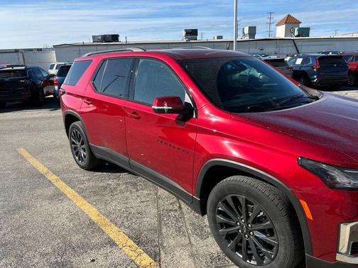 Radiant Red Tintcoat 2023 Chevrolet Traverse RS