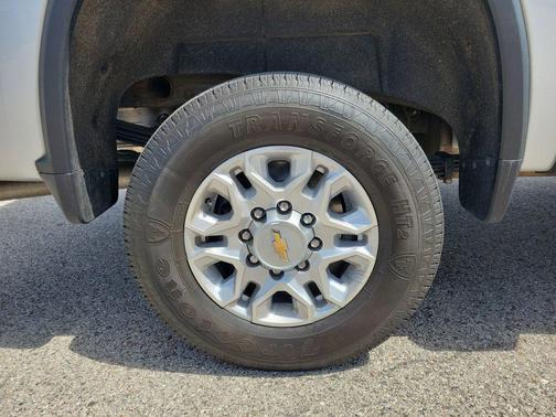 Silver Ice Metallic 2023 Chevrolet Silverado 2500 LT