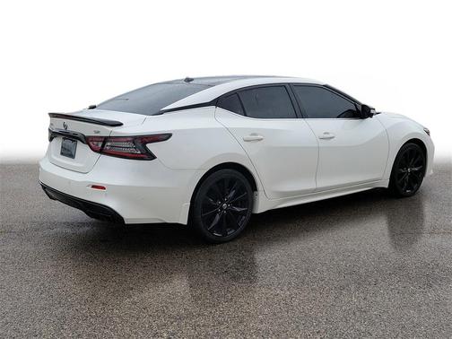2022 Nissan Maxima SR Xtronic CVT