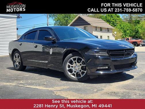 Pitch Black Clearcoat 2016 Dodge Charger SXT