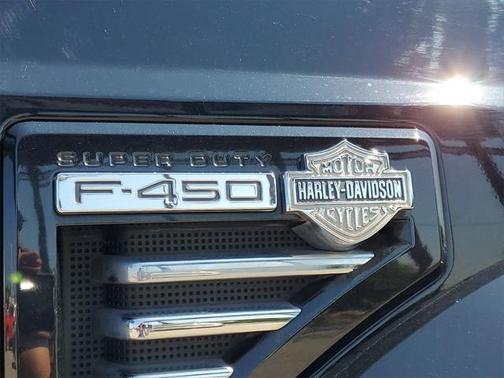 2010 Ford F-450 Harley-Davidson