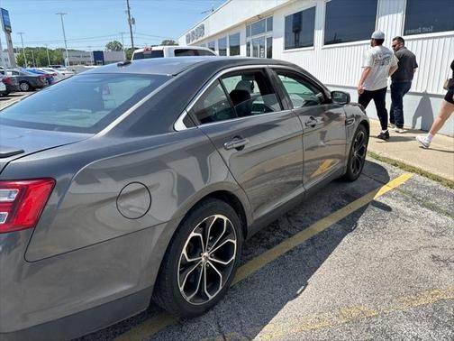 2017 Ford Taurus SHO