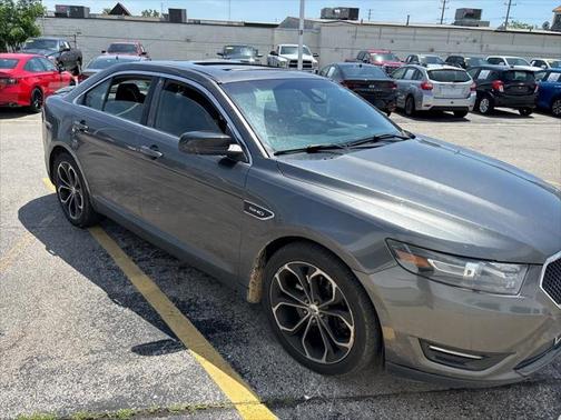 2017 Ford Taurus SHO