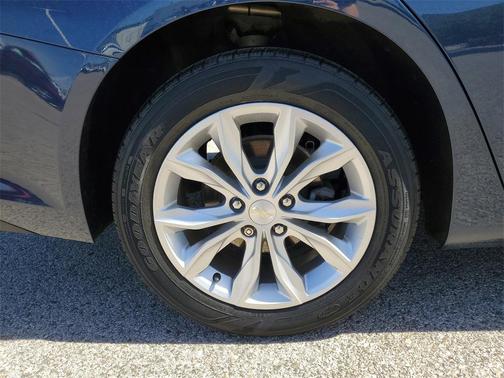 Northsky Blue Metallic 2020 Chevrolet Malibu FWD LT