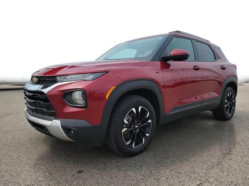 Scarlet Red Metallic 2021 Chevrolet Trailblazer LT
