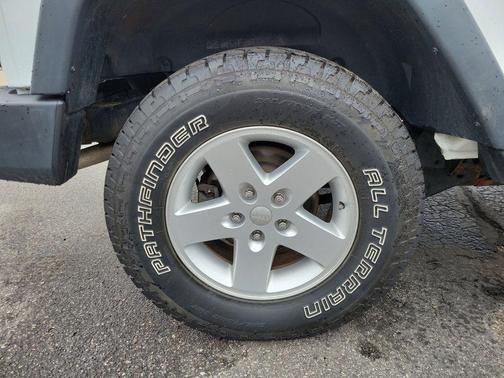 2017 Jeep Wrangler Sport