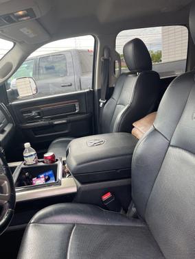 Bright Silver Metallic Clearcoat 2015 RAM 1500 Laramie