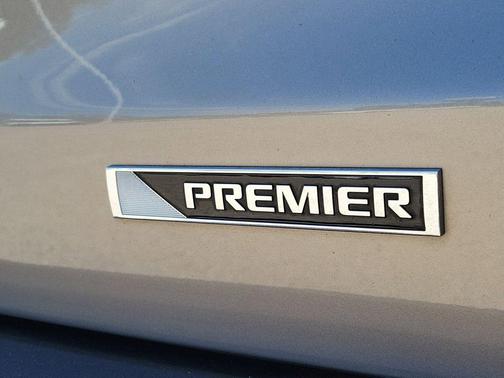 Pepperdust Metallic 2018 Chevrolet Tahoe Premier