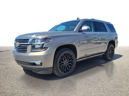 Pepperdust Metallic 2018 Chevrolet Tahoe Premier