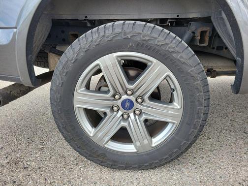 Magnetic 2018 Ford F-150 XLT