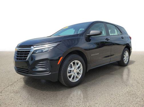 Mosaic Black Metallic 2023 Chevrolet Equinox LS