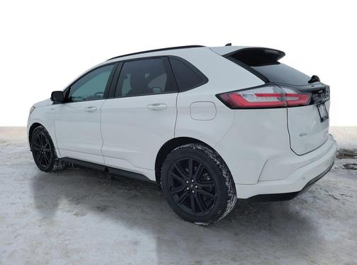 Star White Metallic Tri-Coat 2022 Ford Edge ST Line
