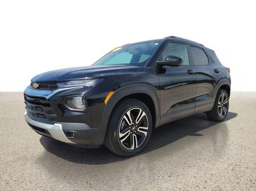 Mosaic Black Metallic 2023 Chevrolet Trailblazer LT