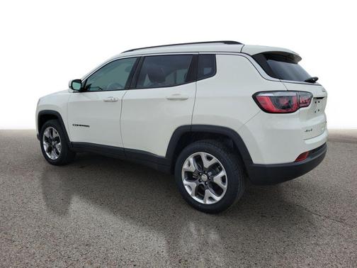 White Clearcoat 2017 Jeep New Compass Limited