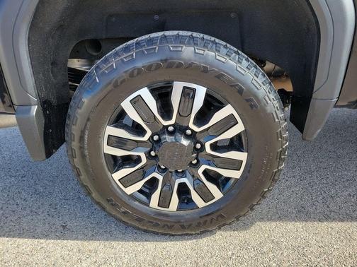 2024 GMC Sierra 2500 Denali Ultimate