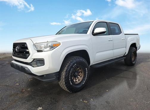 2017 Toyota Tacoma SR
