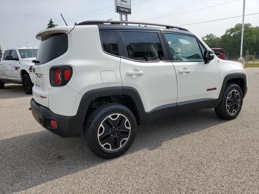 2017 Jeep Renegade Trailhawk