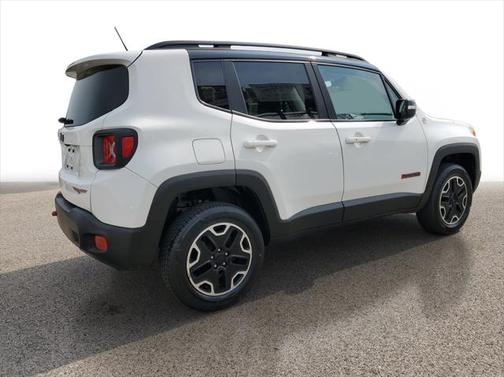 2017 Jeep Renegade Trailhawk