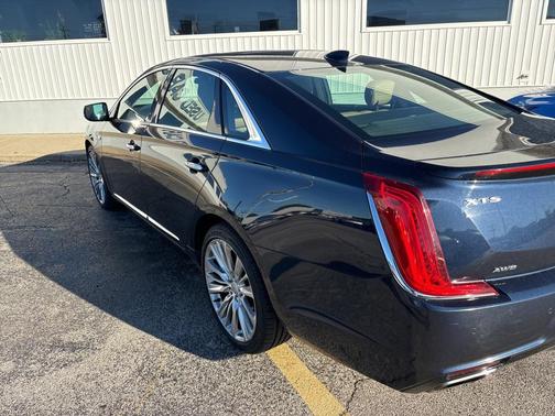 2018 Cadillac XTS Platinum