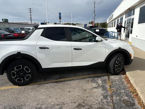 2023 Hyundai SANTA CRUZ SE
