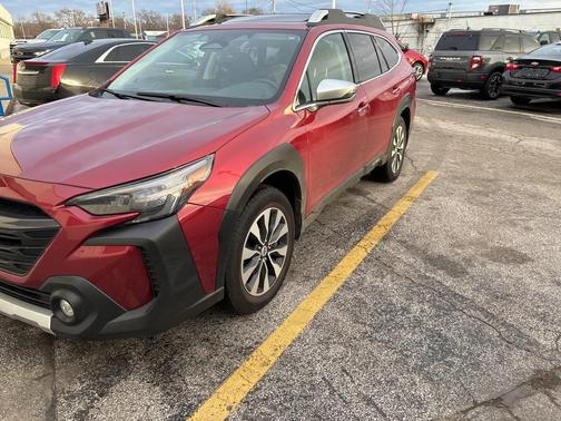 2025 Subaru Outback Touring XT