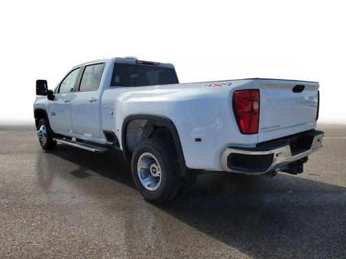 2022 Chevrolet Silverado 3500 LT